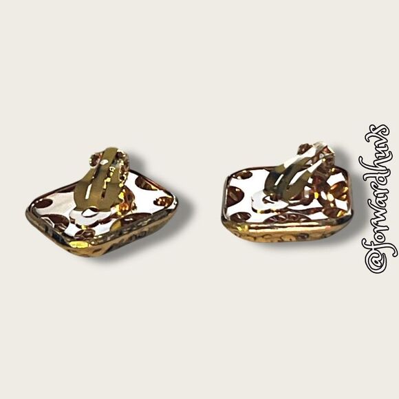 Bundle Sale 3 for $15 | Gold-Tone Textured Square Clip-On Earrings - Picture 6 of 8